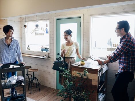 スタッフ同士での話