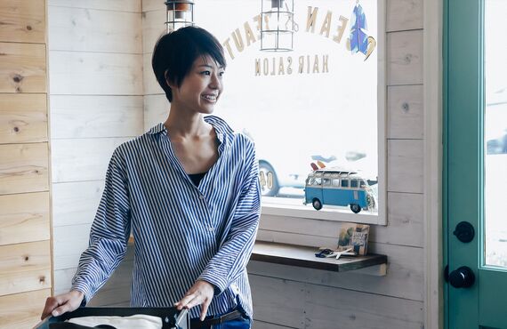 拝島の駅近な美容院(vivarc)では評判の施術メニューを取り揃えております